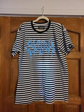 Section 8 Black White Stripe Crew Neck Top T-Shirt XL Beetlejuice? RARE! 8 Ball